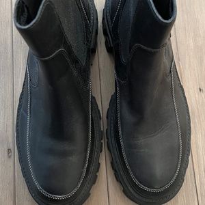 Marc Fisher Lugsole Leather Ankle Moto Biker Bootie in Black, Size 10